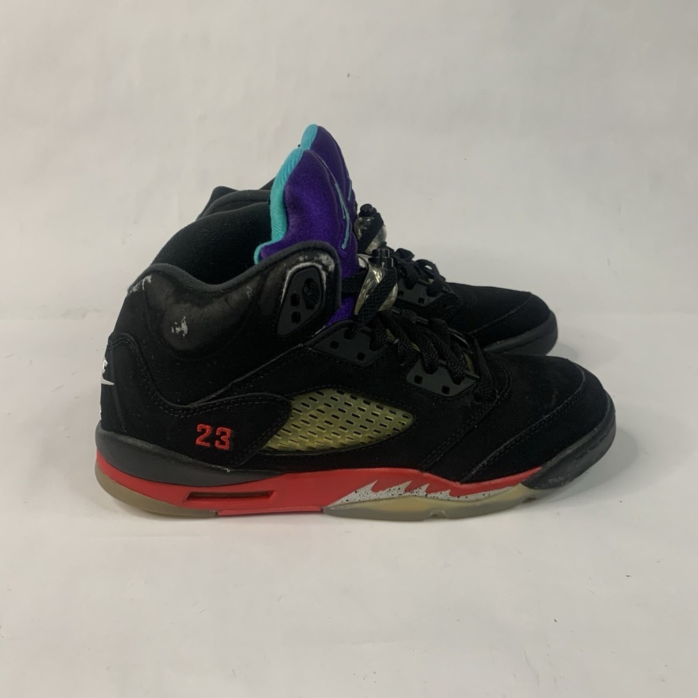 Nike Kids Jordan 5 Retro CZ2989-001 Black Red Sneaker Shoes Size 6.5Y